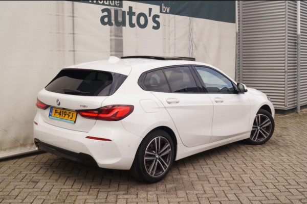 BMW 1-serie 118i Sportline Business Edition -PANO-ECC-CAM-PDC-