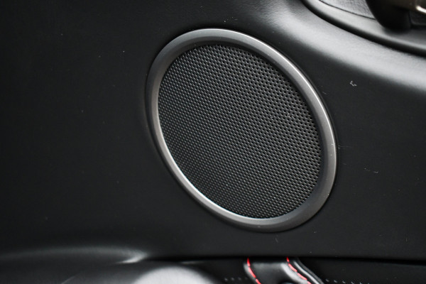 Aston Martin Vantage 4.0 V8 Carbon-ext | Ceramic-brakes | 26dkm