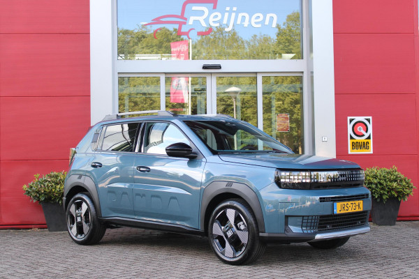 Fiat Grande Panda 1.2 110PK Hybrid LA PRIMA | WINTERPACK: STOEL/STUUR/VOORRUIT VERWARMING | DRAADLOZE APPLE CARPLAY/ANDROID AUTO | NAVIGATIE | ACHTERUITRIJCAMERA | PARKEERSENSOREN VOOR + ACHTER | DRAADLOZE TELEFOONLADER | LED KOPLAMPEN | CLIMATE CONTROL | 17" LICHTMETALEN VELGEN | PRIVACY GLASS | ACHTERSPOILER | CRUISE CONTROL |