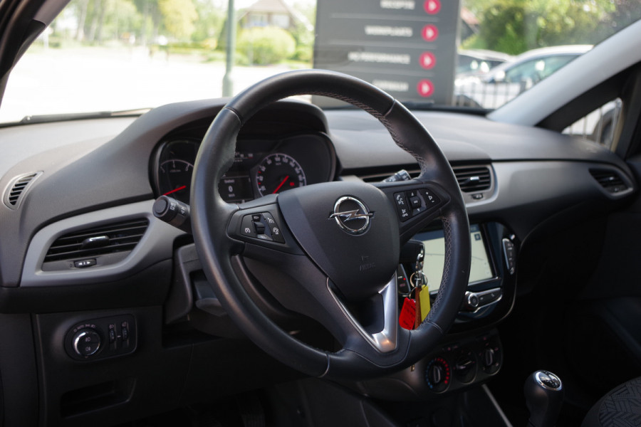 Opel Corsa 1.4 Edition, Navigatie, Cruise Control, Airco, Bluetooth