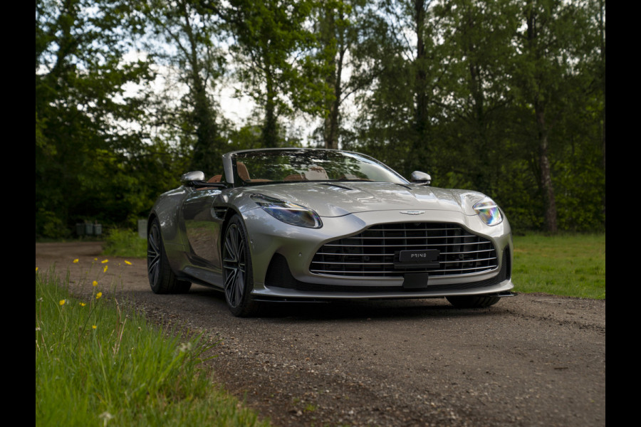Aston Martin DB12 Volante 4.0 V8 | Bowers & Wilkins