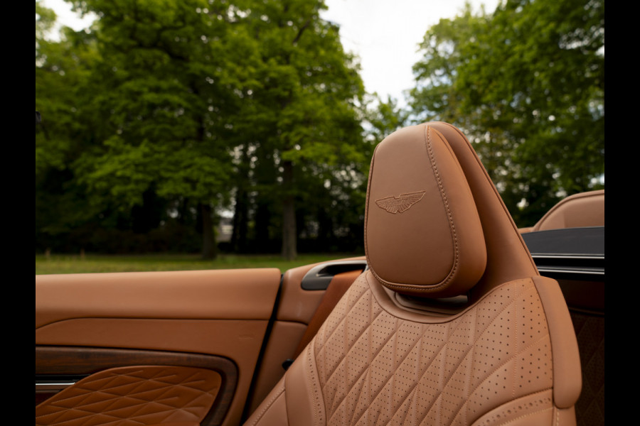 Aston Martin DB12 Volante 4.0 V8 | Bowers & Wilkins