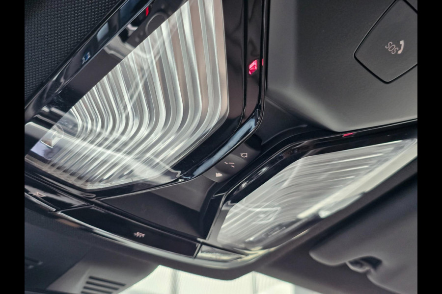 BMW 3 Serie Touring 330e M-Sport Premium Select|Panoramadak|Headup|Memorystoelen|Camera|Carplay|Cruise|Sfeerverlichting