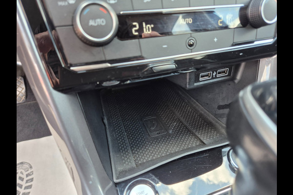Volkswagen T-Cross 1.0 TSI R-Line DSG-7 Acc, Navi, LED, Virtual, NAP