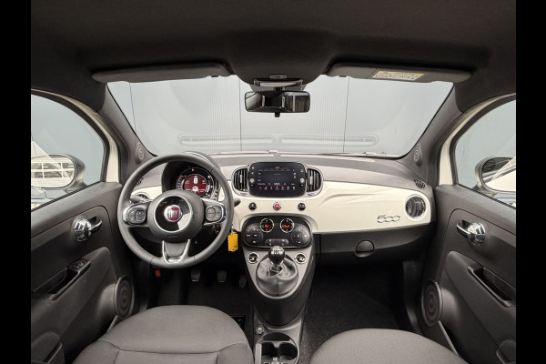 Fiat 500 1.0 Hybrid Dolcevita | PDC achter | Apple carplay/Android Auto | Cruise control | DAB+ | Airco automatisch