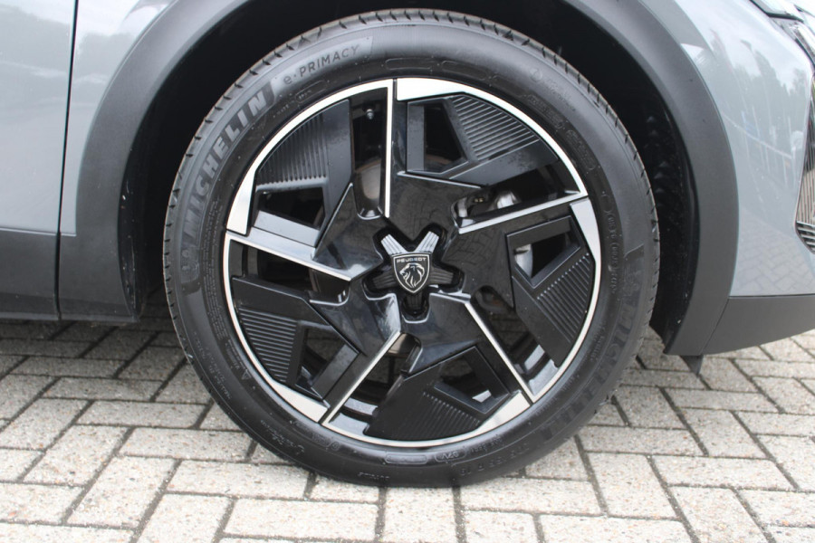 Peugeot 408 1.2 Hybrid 145PK AUTOMAAT GT | 360° CAMERA | DODEHOEK DETECTIE | KEYLESS ENTRY/START | ADAPTIVE CRUISE CONTROL | NAVIGATIE | DRAADLOZE APPLE CARPLAY/ANDROID AUTO | PARKEERSENSOREN VOOR + ACHTER | LED MATRIX KOPLAMPEN | 18" LICHTMETALEN VELGEN | ELEKTRISCH BEDIENBARE ACHTERKLEP | CLIMATE CONTROL | STUUR VERWARMING |