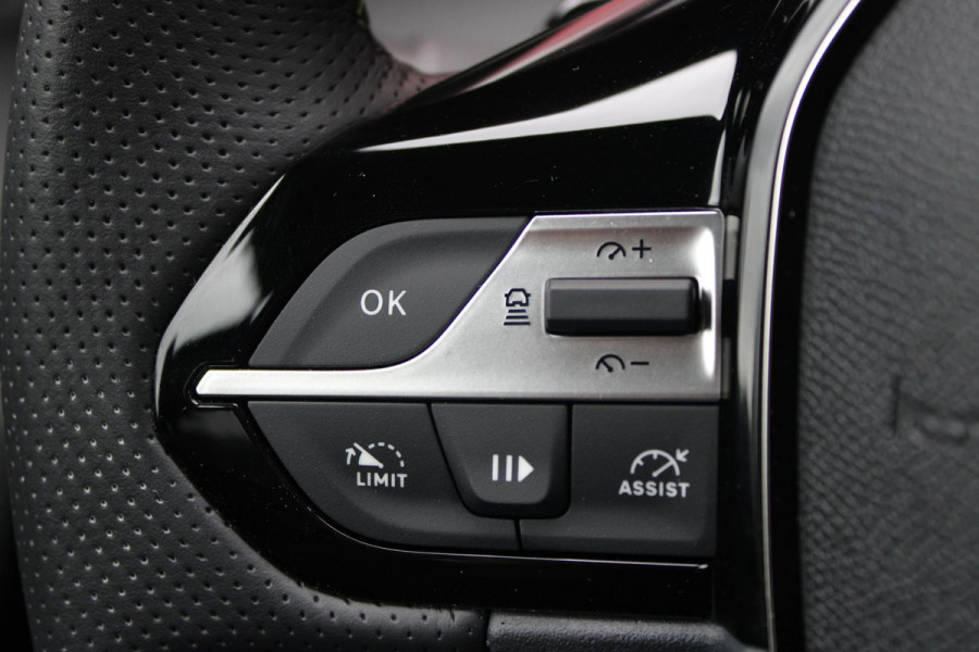 Peugeot 408 1.2 Hybrid 145PK AUTOMAAT GT | 360° CAMERA | DODEHOEK DETECTIE | KEYLESS ENTRY/START | ADAPTIVE CRUISE CONTROL | NAVIGATIE | DRAADLOZE APPLE CARPLAY/ANDROID AUTO | PARKEERSENSOREN VOOR + ACHTER | LED MATRIX KOPLAMPEN | 18" LICHTMETALEN VELGEN | ELEKTRISCH BEDIENBARE ACHTERKLEP | CLIMATE CONTROL | STUUR VERWARMING |