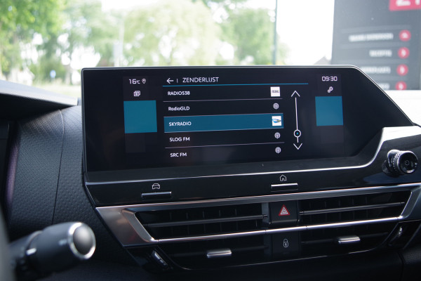 Citroën C4 1.2 Puretech 130 PK Automaat Business Plus, LED, 18" LM, Adap. Cruise Control