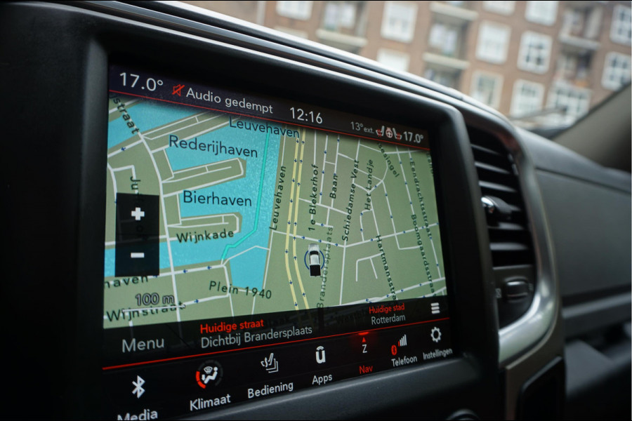 Dodge Ram 1500 5.7 V8 HEMI 4WD | BLACK OPTIC | Classic | 300L LPG | APPLE CARPLAY | Stoel- stuurverwarming | Navigatie | Pano-dak |