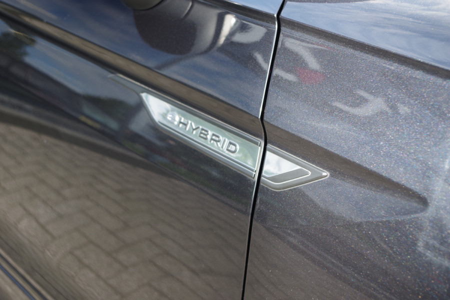 Volkswagen Tiguan 1.4 TSI eHybrid 245 PK R-Line BNS+, Leder, Panoramadak, Trekhaak, Memory