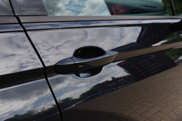 Volkswagen Tiguan 1.4 TSI eHybrid 245 PK R-Line BNS+, Leder, Panoramadak, Trekhaak, Memory