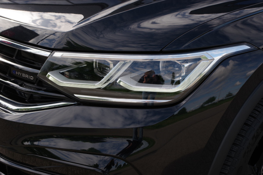 Volkswagen Tiguan 1.4 TSI eHybrid 245 PK R-Line BNS+, Leder, Panoramadak, Trekhaak, Memory