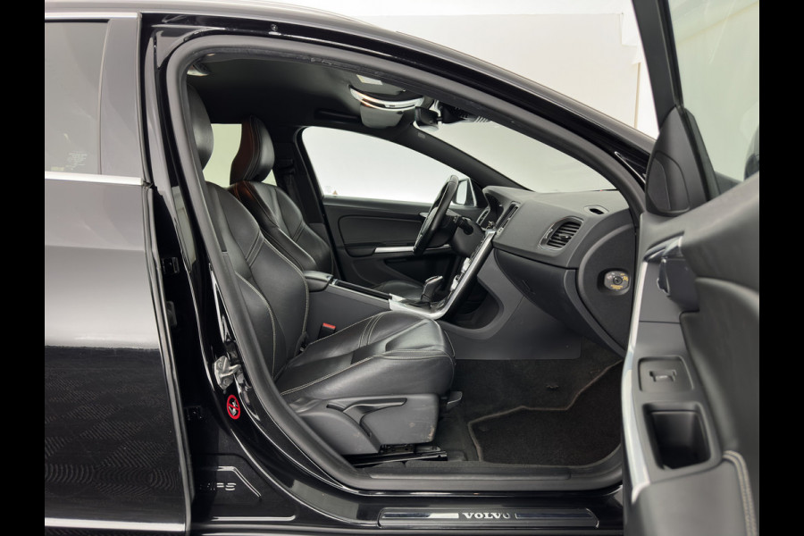 Volvo V60 2.4 D5 Twin Engine Summum Aut. *LEATHER | ADAPTIVE-CRUISE | XENON | MEMORY-PACK | HEATED-COMFORTSEATS | PRIVACY-GLASS | NAVI-FULLMAP | ECC | PDC | 18''ALU*