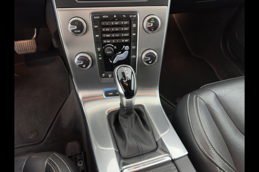 Volvo V60 2.4 D5 Twin Engine Summum Aut. *LEATHER | ADAPTIVE-CRUISE | XENON | MEMORY-PACK | HEATED-COMFORTSEATS | PRIVACY-GLASS | NAVI-FULLMAP | ECC | PDC | 18''ALU*