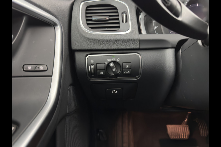 Volvo V60 2.4 D5 Twin Engine Summum Aut. *LEATHER | ADAPTIVE-CRUISE | XENON | MEMORY-PACK | HEATED-COMFORTSEATS | PRIVACY-GLASS | NAVI-FULLMAP | ECC | PDC | 18''ALU*