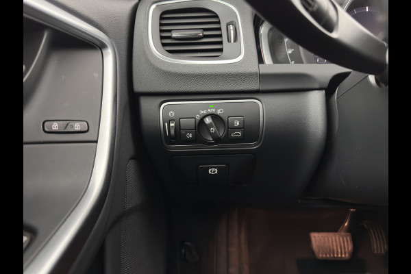 Volvo V60 2.4 D5 Twin Engine Summum Aut. *LEATHER | ADAPTIVE-CRUISE | XENON | MEMORY-PACK | HEATED-COMFORTSEATS | PRIVACY-GLASS | NAVI-FULLMAP | ECC | PDC | 18''ALU*