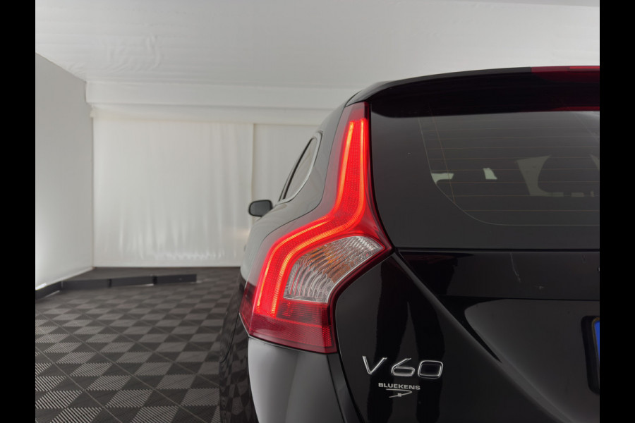 Volvo V60 2.4 D5 Twin Engine Summum Aut. *LEATHER | ADAPTIVE-CRUISE | XENON | MEMORY-PACK | HEATED-COMFORTSEATS | PRIVACY-GLASS | NAVI-FULLMAP | ECC | PDC | 18''ALU*