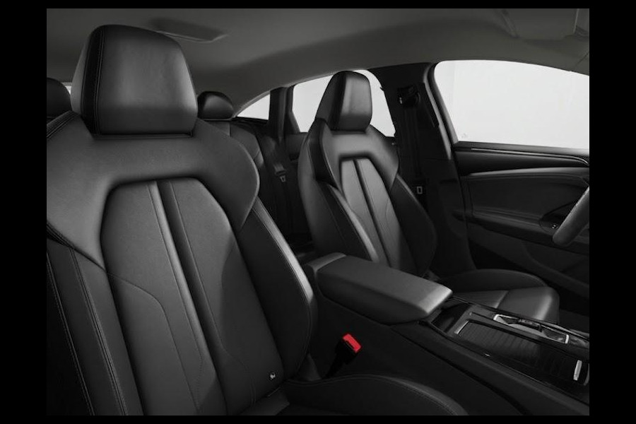 Audi A6 Sportback e-tron Advanced edition e-tron 83 kWh 286 pk | Techniekpakket plus | Winterpakket | Sportstoelen leder | Privacy glas |