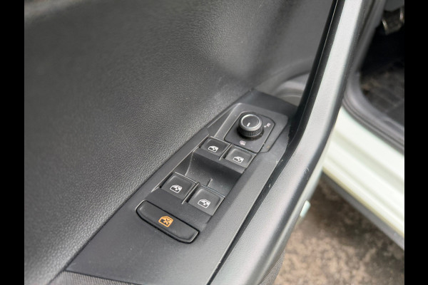 Volkswagen Polo 1.0 TSI R-Line | Automaat + Virtual + Navi + Clima Nu € 15.950,-!!!