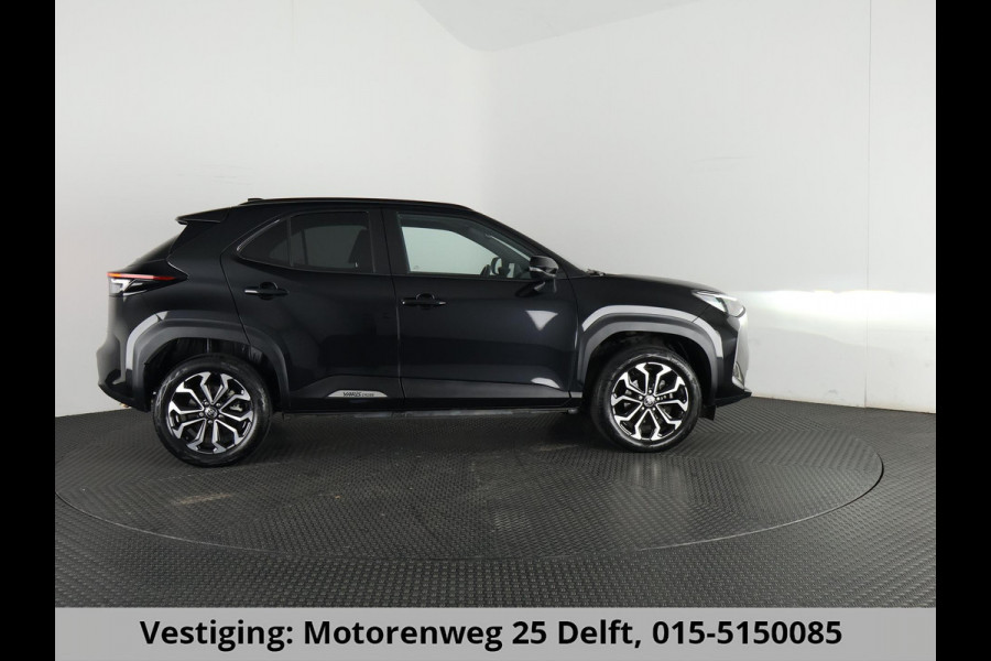 Toyota Yaris Cross 1.5 HYBRID DYNAMIC BLACKLINE GARANTIE 4-2033 CARPLAY NAVIGATIE . ADAPTIEVE CRUISE CONTROL .