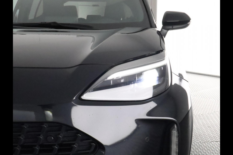 Toyota Yaris Cross 1.5 HYBRID DYNAMIC BLACKLINE GARANTIE 4-2033 CARPLAY NAVIGATIE . ADAPTIEVE CRUISE CONTROL .