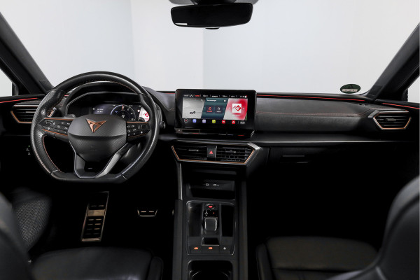 CUPRA Leon Sportstourer 1.4 e-Hybrid 245 PK VZ Performance | Elek. Trekhaak | Memory | Dig. Cockpit | Adapt. Cruise | Stoel-+Stuurverw. | Leder | Camera | NAV+App. Connect | ECC | LM 19" |
