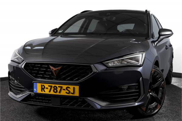 CUPRA Leon Sportstourer 1.4 e-Hybrid 245 PK VZ Performance | Elek. Trekhaak | Memory | Dig. Cockpit | Adapt. Cruise | Stoel-+Stuurverw. | Leder | Camera | NAV+App. Connect | ECC | LM 19" |