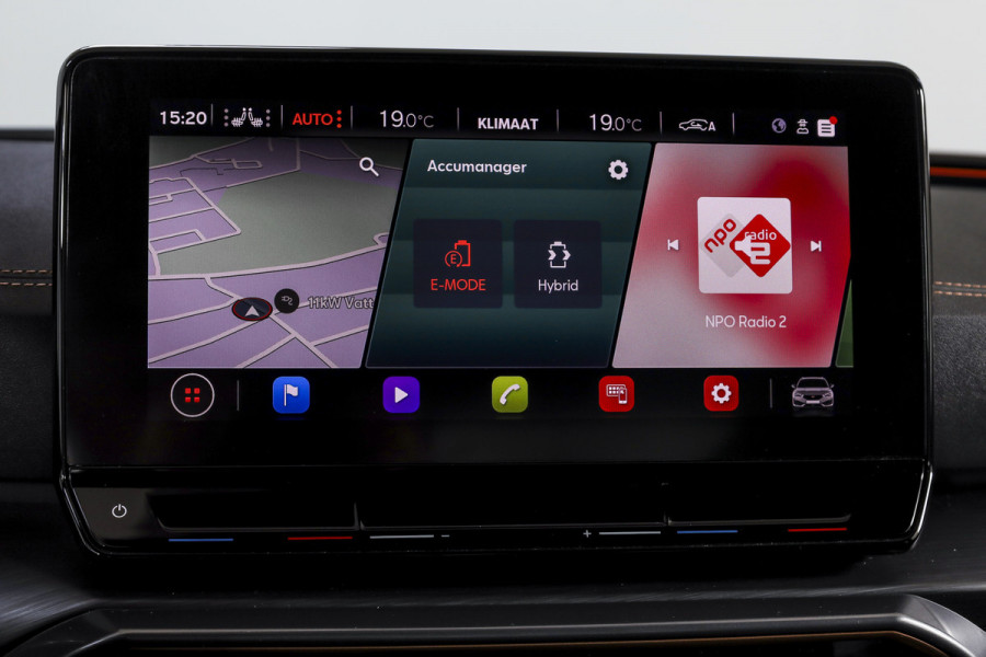 CUPRA Leon Sportstourer 1.4 e-Hybrid 245 PK VZ Performance | Elek. Trekhaak | Memory | Dig. Cockpit | Adapt. Cruise | Stoel-+Stuurverw. | Leder | Camera | NAV+App. Connect | ECC | LM 19" |