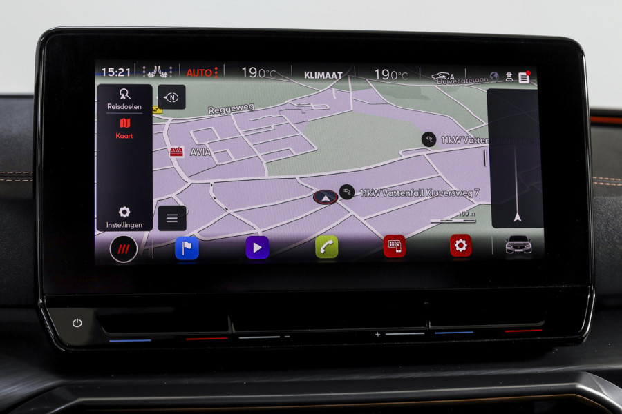CUPRA Leon Sportstourer 1.4 e-Hybrid 245 PK VZ Performance | Elek. Trekhaak | Memory | Dig. Cockpit | Adapt. Cruise | Stoel-+Stuurverw. | Leder | Camera | NAV+App. Connect | ECC | LM 19" |
