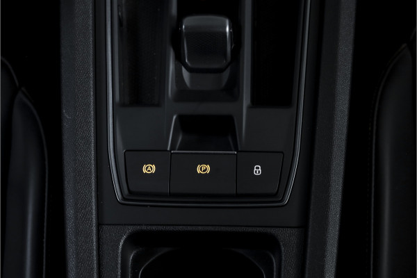 CUPRA Leon Sportstourer 1.4 e-Hybrid 245 PK VZ Performance | Elek. Trekhaak | Memory | Dig. Cockpit | Adapt. Cruise | Stoel-+Stuurverw. | Leder | Camera | NAV+App. Connect | ECC | LM 19" |