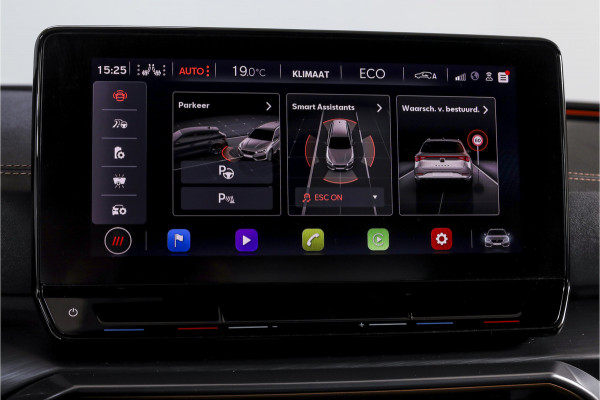 CUPRA Leon Sportstourer 1.4 e-Hybrid 245 PK VZ Performance | Elek. Trekhaak | Memory | Dig. Cockpit | Adapt. Cruise | Stoel-+Stuurverw. | Leder | Camera | NAV+App. Connect | ECC | LM 19" |