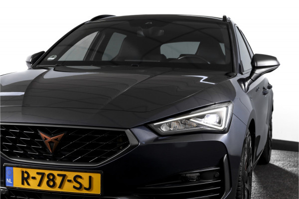 CUPRA Leon Sportstourer 1.4 e-Hybrid 245 PK VZ Performance | Elek. Trekhaak | Memory | Dig. Cockpit | Adapt. Cruise | Stoel-+Stuurverw. | Leder | Camera | NAV+App. Connect | ECC | LM 19" |