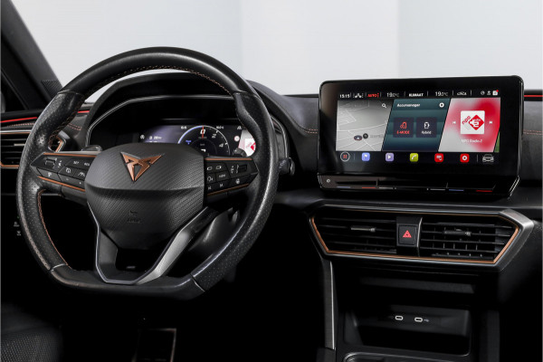 CUPRA Leon Sportstourer 1.4 e-Hybrid 245 PK VZ Performance | Elek. Trekhaak | Memory | Dig. Cockpit | Adapt. Cruise | Stoel-+Stuurverw. | Leder | Camera | NAV+App. Connect | ECC | LM 19" |