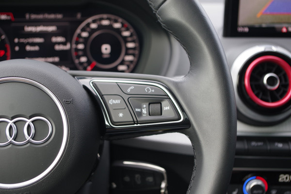 Audi Q2 35 TFSI 150 PK Automaat S-Line Edition, Panoramadak, LED, Camera, Cruise Control