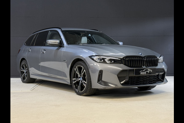 BMW 3 Serie Touring 330e | M-pakket | Lederen sportstoelen | Harman/Kardon | Sfeerverlichting | Full LED