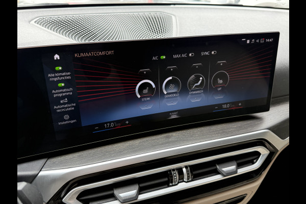 BMW 3 Serie Touring 330e | M-pakket | Lederen sportstoelen | Harman/Kardon | Sfeerverlichting | Full LED
