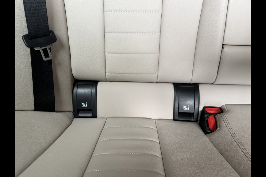 BMW 3 Serie Touring 330e | M-pakket | Lederen sportstoelen | Harman/Kardon | Sfeerverlichting | Full LED
