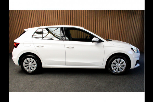 Škoda Fabia 1.0 Navi Airco Stoelverwarm. PDC Cruise Carplay BTW auto