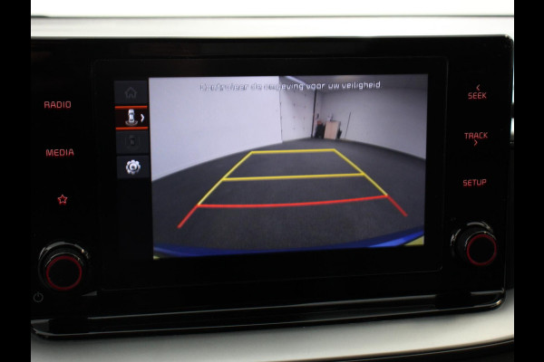 Kia Ceed Sportswagon 1.0 T-GDi DynamicLine Navigatie Apple Carplay/Android auto Climate control Adaptieve Cruise control LED Achteruitrijcamera Stuurverwarming Stoelverwarming Apple Carplay/ Android Auto Lichtmetalen velgen Navigatie Radio