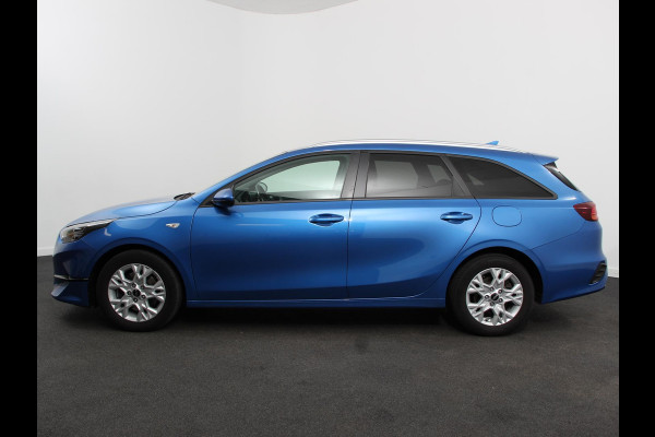 Kia Ceed Sportswagon 1.0 T-GDi DynamicLine Navigatie Apple Carplay/Android auto Climate control Adaptieve Cruise control LED Achteruitrijcamera Stuurverwarming Stoelverwarming Apple Carplay/ Android Auto Lichtmetalen velgen Navigatie Radio