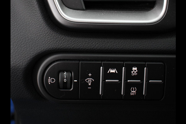 Kia Ceed Sportswagon 1.0 T-GDi DynamicLine Navigatie Apple Carplay/Android auto Climate control Adaptieve Cruise control LED Achteruitrijcamera Stuurverwarming Stoelverwarming Apple Carplay/ Android Auto Lichtmetalen velgen Navigatie Radio