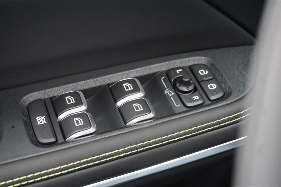 Lynk & Co 01 272PK Core PLUG IN HYBRID | NW MODEL | 1.800 TREKGEWICHT