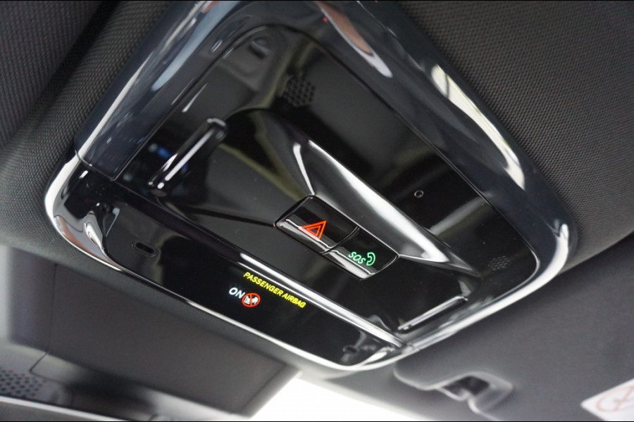 Lynk & Co 01 272PK Core PLUG IN HYBRID | NW MODEL | 1.800 TREKGEWICHT