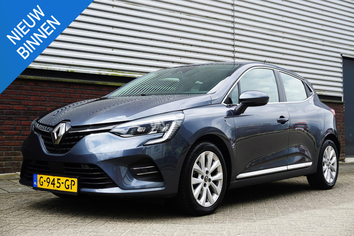 Renault Clio 1.0 TCe Intens/Half leer/Groot navigatie/Carplay/ Camera.