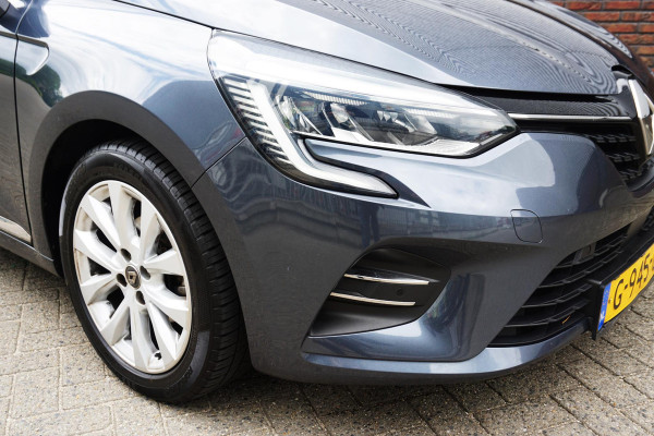 Renault Clio 1.0 TCe Intens/Half leer/Groot navigatie/Carplay/ Camera.