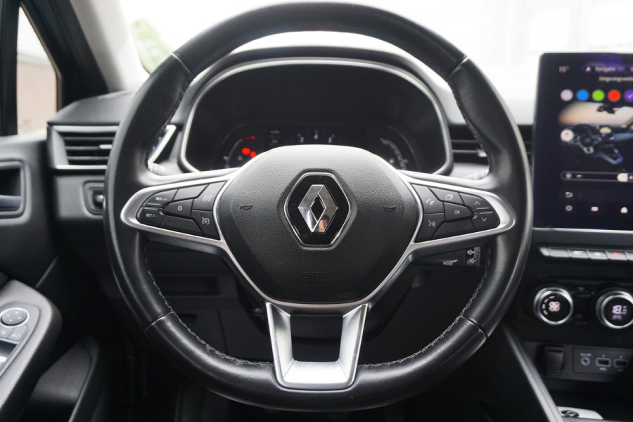 Renault Clio 1.0 TCe Intens/Half leer/Groot navigatie/Carplay/ Camera.