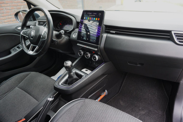 Renault Clio 1.0 TCe Intens/Half leer/Groot navigatie/Carplay/ Camera.