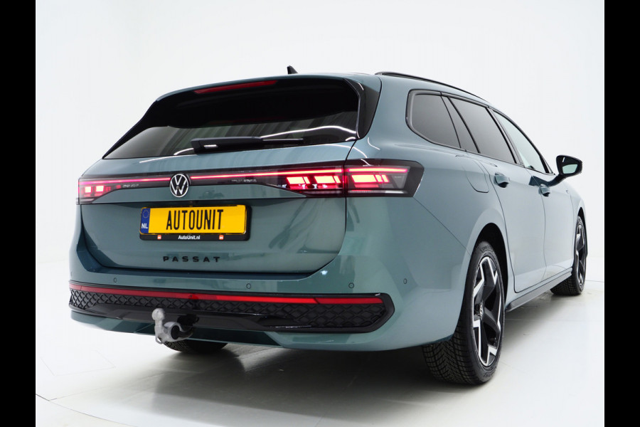 Volkswagen Passat Variant 1.5 eHybrid R-Line Edition | Panoramadak | Vol Leder | Harman/Kardon | HUD | Massage | Trekhaak