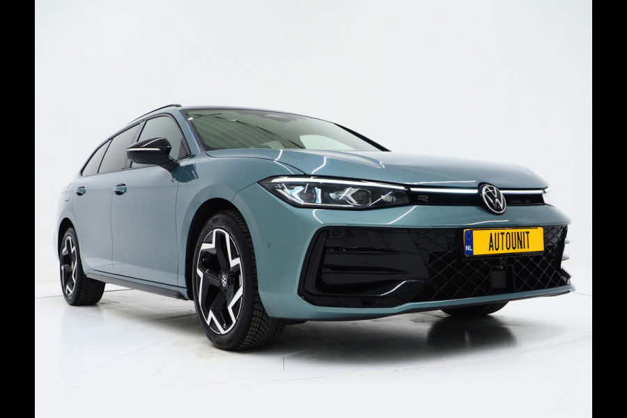 Volkswagen Passat Variant 1.5 eHybrid R-Line Edition | Panoramadak | Vol Leder | Harman/Kardon | HUD | Massage | Trekhaak