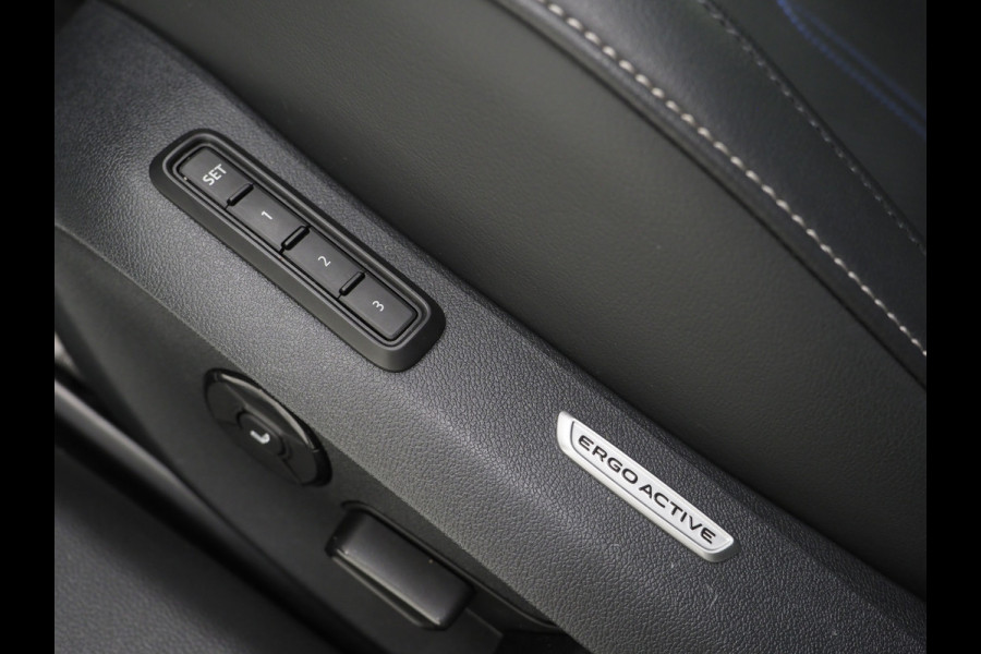 Volkswagen Passat Variant 1.5 eHybrid R-Line Edition | Panoramadak | Vol Leder | Harman/Kardon | HUD | Massage | Trekhaak